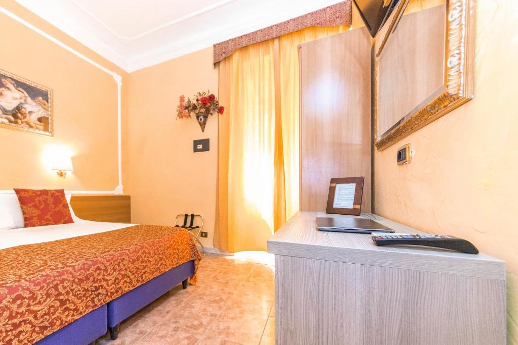 Downtown Accommodation Рим Екстер'єр фото